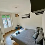 Studio Cosy Equipe Et Bien Place Apartment